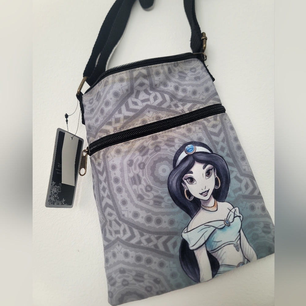 - Loungefly Princess Jasmine Shoulder bag